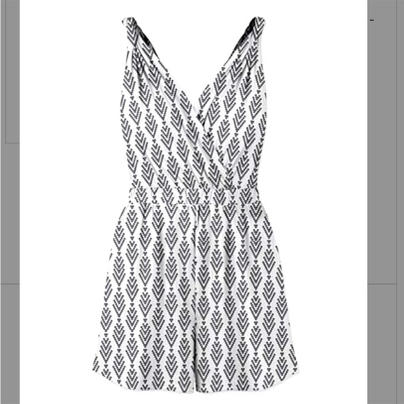 •SOLD OUT•XL-2X•MIA MODERN SUPER-SOFT MINIMALIST ROMPER• - Picture 1 of 3